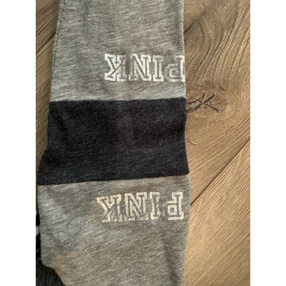Victorias Secret PINK 3/4 Sleeve Shirt in Gray W/ Sequins Size Extra Small/XS - Picture 9 of 10